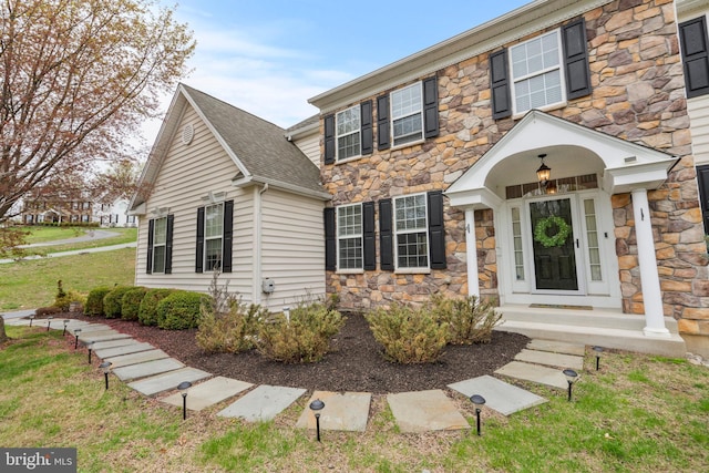 776 Barry Dr, Springfield, PA 19064 - colonial house with stone siding
