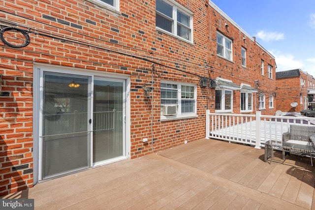 deck with cooling unit