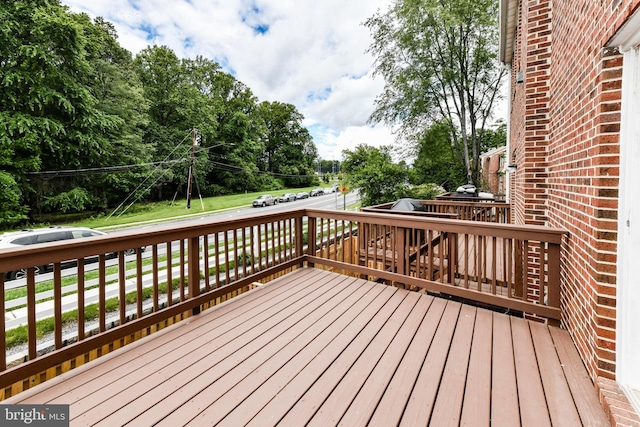 9644 Sutton Green Ct, Vienna, VA 22181 - view of deck
