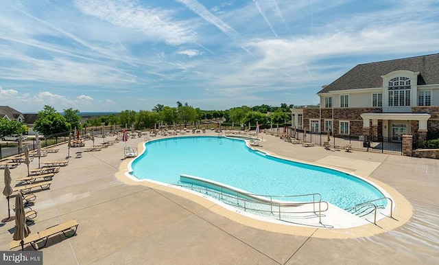 207 Secretariat Dr Unit M, Havre De Grace, MD 21078 - community pool with a patio