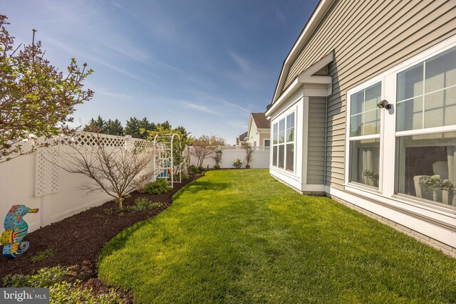 34851 Surfsong Lndg, Millville, DE 19967 - view of yard with a fenced backyard