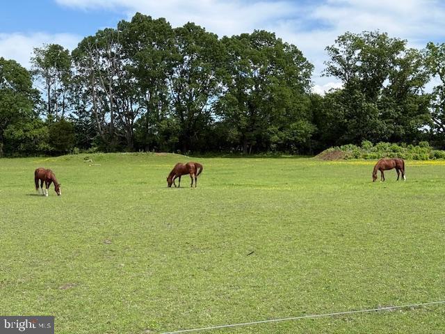 639 Old Airport Rd, Douglassville, PA 19518 - surrounding community featuring a rural view