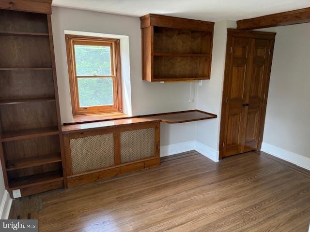 639 Old Airport Rd, Douglassville, PA 19518 - kitchen with open shelves, wood finished floors, and baseboards