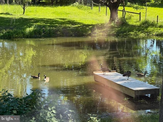 639 Old Airport Rd, Douglassville, PA 19518 - dock area with a water view