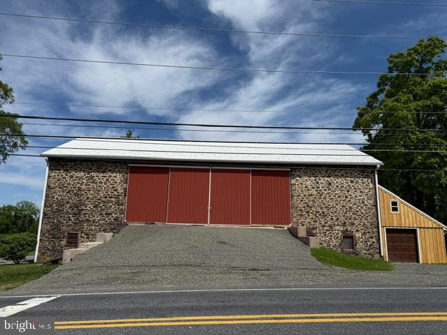 639 Old Airport Rd, Douglassville, PA 19518 - view of detached garage