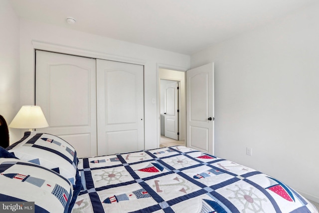 bedroom featuring a closet