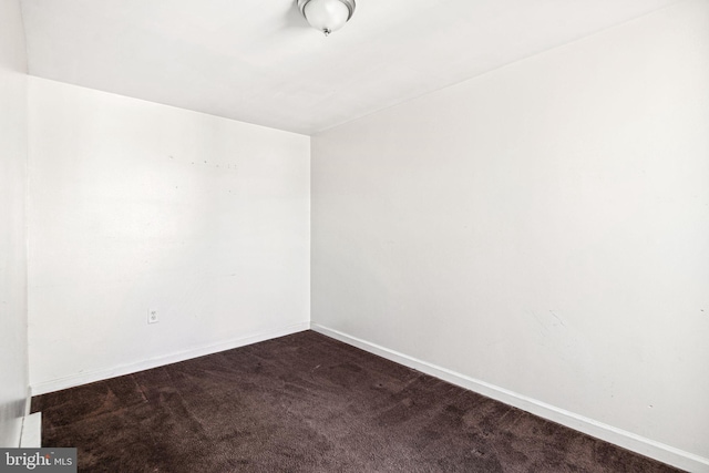 2333 E Huntingdon St, Philadelphia, PA 19125 - carpeted spare room featuring baseboards