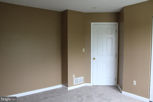 144 Zachary Dr, Hanover, PA 17331 - unfurnished room with carpet flooring and baseboards