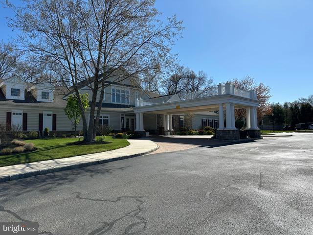 35 Galileo Dr, Cranbury, NJ 08512 - view of front of house with a front lawn
