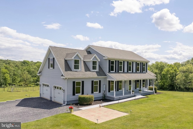 442 Frog Hollow Rd, Winchester, VA 22603 - view of front of home featuring a porch, gravel driveway, an attached garage, and a front yard