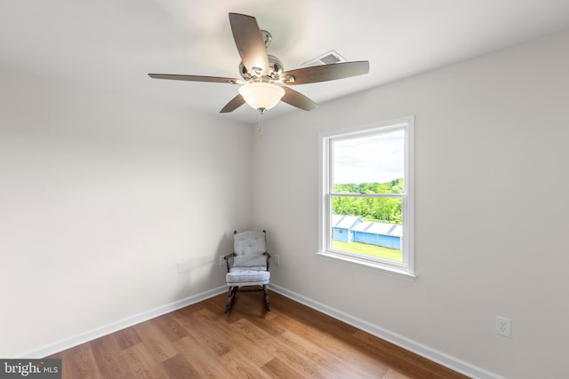 442 Frog Hollow Rd, Winchester, VA 22603 - unfurnished room with light wood-type flooring, baseboards, and a ceiling fan