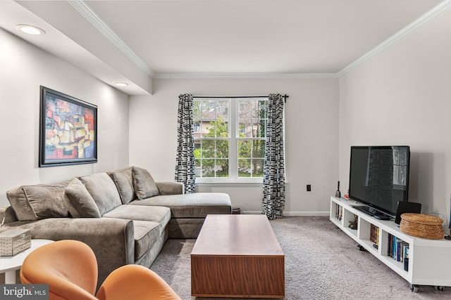 living area with recessed lighting, carpet floors, crown molding, and baseboards