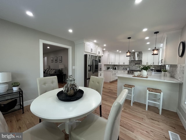 849 Glenn Cir, Wayne, PA 19087 - dining area featuring light wood-style flooring, recessed lighting, and baseboards