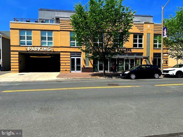 view of front of property featuring an attached garage
