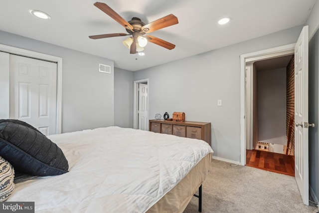 935 S Kenwood Ave, Baltimore, MD 21224 - bedroom featuring recessed lighting, a closet, visible vents, and carpet
