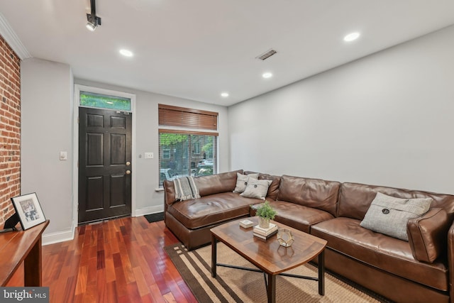 935 S Kenwood Ave, Baltimore, MD 21224 - living room with visible vents, wood finished floors, baseboards, and recessed lighting