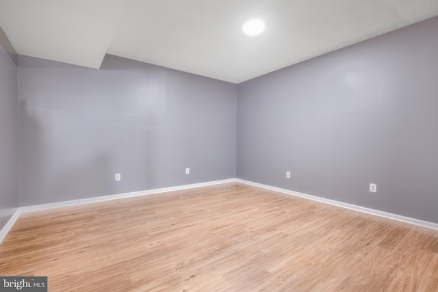 3580 Diamond Point Mews, Dumfries, VA 22026 - spare room featuring baseboards and light wood-style flooring