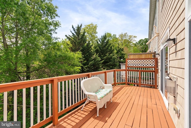 13945 Hollow Wind Way Unit 201, Woodbridge, VA 22191 - view of wooden deck