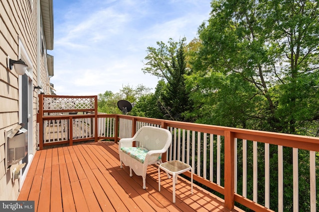 13945 Hollow Wind Way Unit 201, Woodbridge, VA 22191 - view of wooden deck