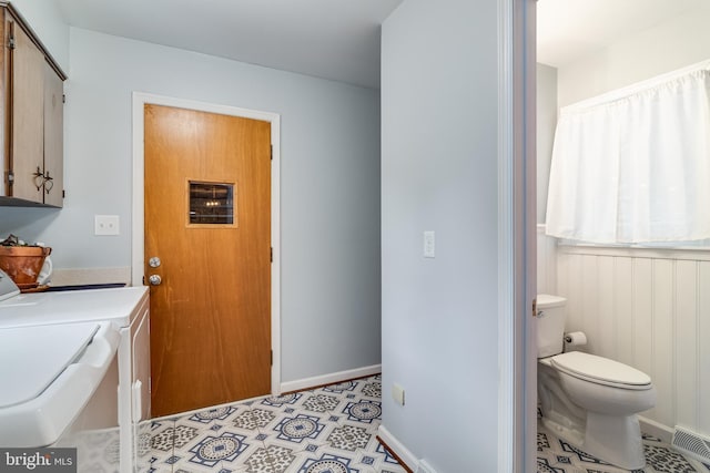36035 Army Navy Dr, Mechanicsville, MD 20659 - laundry area featuring washer and clothes dryer and cabinet space