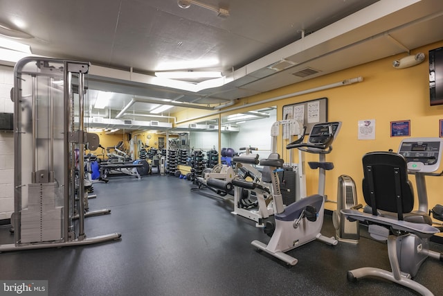2700 Virginia Ave NW Unit 808, Washington, DC 20037 - gym featuring visible vents
