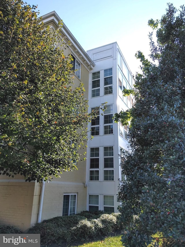 view of building exterior