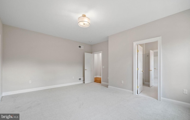 17 Hickory Ln, Malvern, PA 19355 - unfurnished bedroom featuring baseboards, visible vents, and carpet