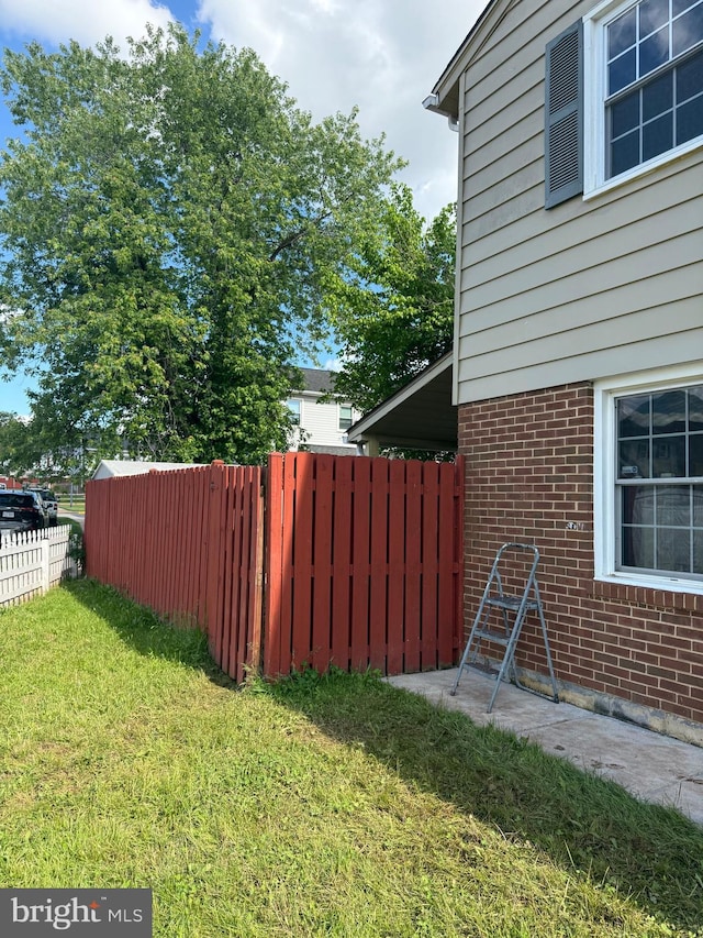 7601 Somerset Ln, Manassas, VA 20111 - view of yard