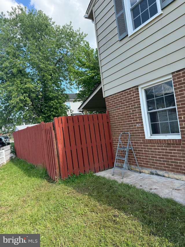 7601 Somerset Ln, Manassas, VA 20111 - view of yard
