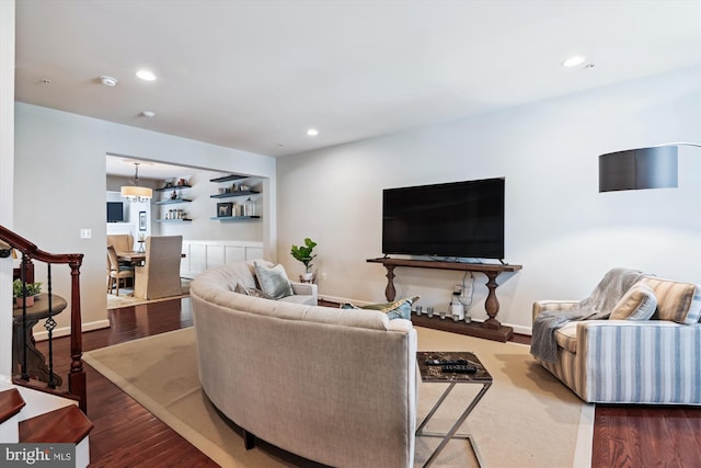 517 Deep Creek Vw, Annapolis, MD 21409 - living room with baseboards, recessed lighting, and wood finished floors