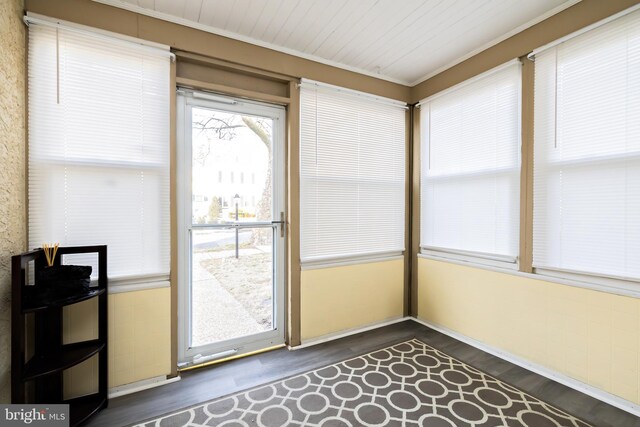 206 Paris Ave, Brooklawn, NJ 08030 - unfurnished sunroom with wood finished floors