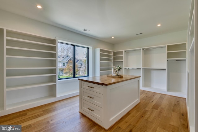 1127 Guilford Ct, Mclean, VA 22101 - spacious closet with visible vents and light wood-style floors