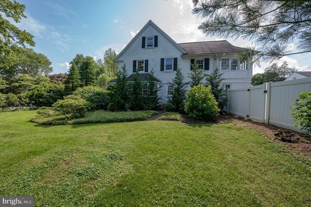 723 S Latches Ln, Merion Station, PA 19066 - back of property featuring stucco siding