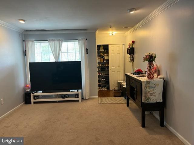 302 Weston Ln Unit 23, New Hope, PA 18938 - living room featuring crown molding, carpet, and baseboards