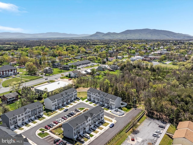 153 Kensington Cir, Middletown, VA 22645 - birds eye view of property featuring a mountain view