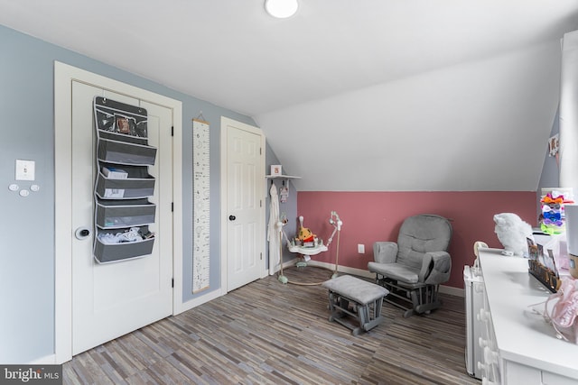 11 New Coach Pl, Willingboro, NJ 08046 - sitting room with wood finished floors, lofted ceiling, and baseboards