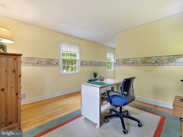 506 Devonshire Ln, Severna Park, MD 21146 - office area with wood finished floors and baseboards