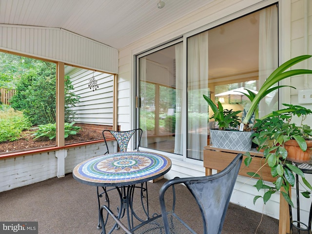 506 Devonshire Ln, Severna Park, MD 21146 - sunroom / solarium with vaulted ceiling