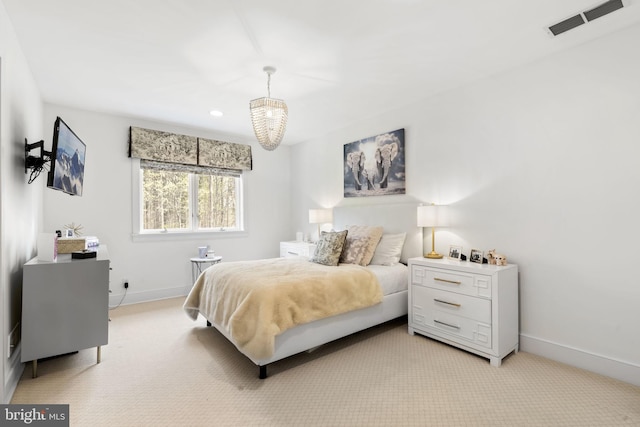 bedroom with visible vents, baseboards, recessed lighting, and light carpet