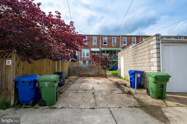 1323 W 41st St, Baltimore, MD 21211 - view of patio