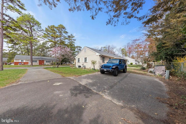 14B Heron St S, Manchester Township, NJ 08759 - view of front of house featuring a front lawn and aphalt driveway