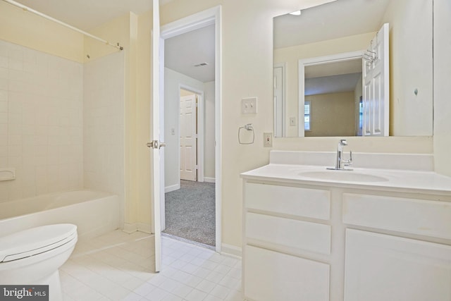 8233 Gallery Ct, Gaithersburg, MD 20886 - full bath featuring tile patterned flooring, vanity, toilet, shower / tub combination, and baseboards