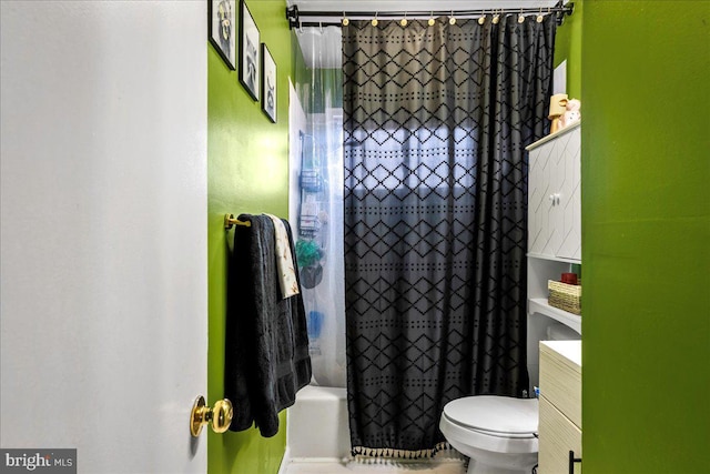 7443 Tamara Ln, Tobyhanna, PA 18466 - bathroom with shower / bath combo with shower curtain and toilet
