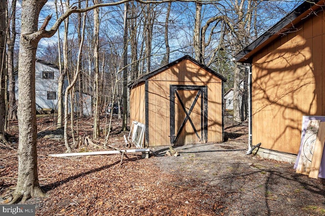 7443 Tamara Ln, Tobyhanna, PA 18466 - view of shed
