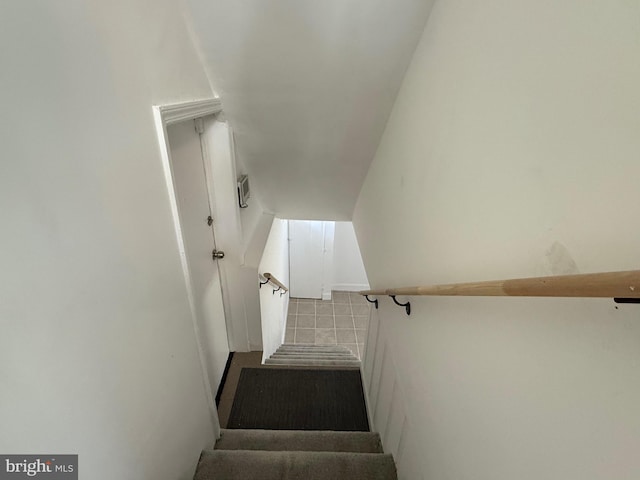 6134 Marglenn Ave, Baltimore, MD 21206 - view of stairs
