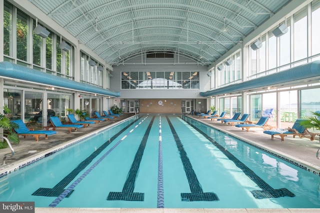 901 N Penn St Unit P407, Philadelphia, PA 19123 - view of community pool