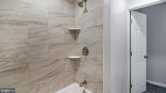 11400 Cosca Park Pl, Clinton, MD 20735 - full bath with washtub / shower combination