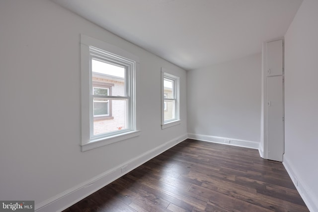311 E Frederick St, Lancaster, PA 17602 - spare room featuring dark wood finished floors and baseboards