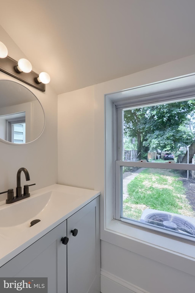 311 E Frederick St, Lancaster, PA 17602 - bathroom featuring vanity