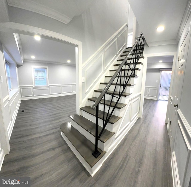 18 Grayson Cir, Willingboro, NJ 08046 - stairs featuring wainscoting, wood finished floors, crown molding, and a decorative wall